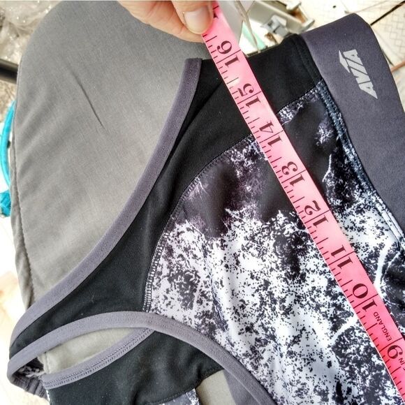 Avia workout top  - Picture 3 of 3